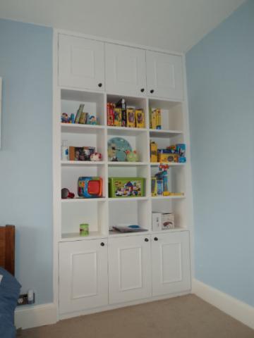 JAMES CARPENTRY | alcove cabinets | wardrobes | bookcases 