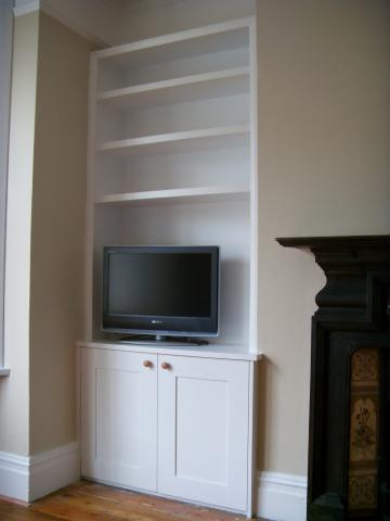 Alcove units Richmond TW9